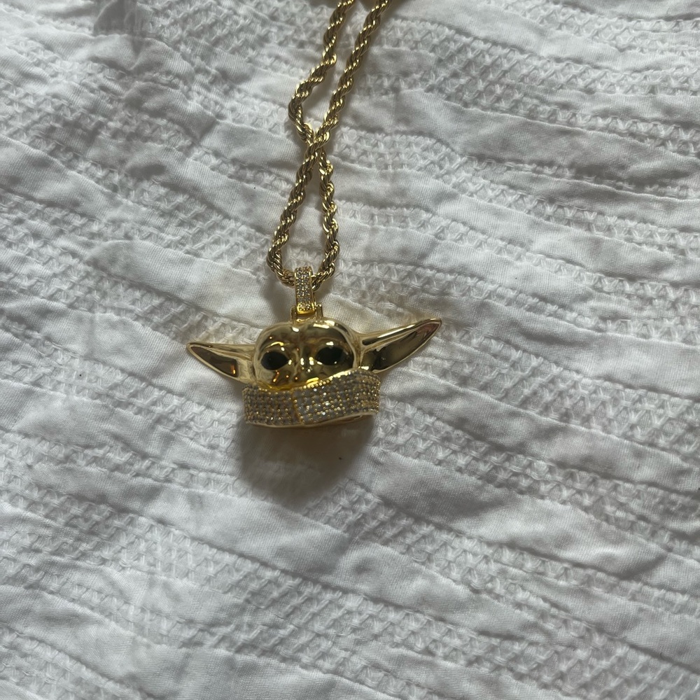 Yoda chain